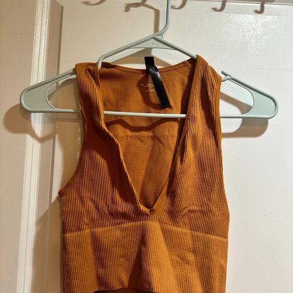 URBAN OUTFITTERS out from under hailey tank top - Picture 3 of 4